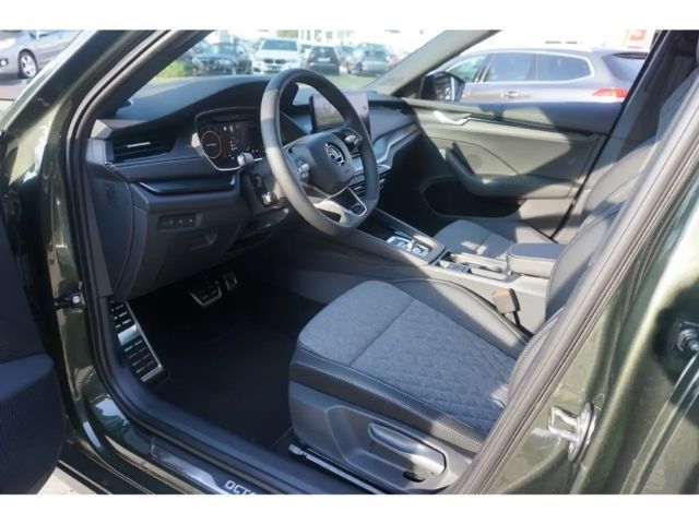 Skoda Octavia 1.5 TSI Combi Sportline