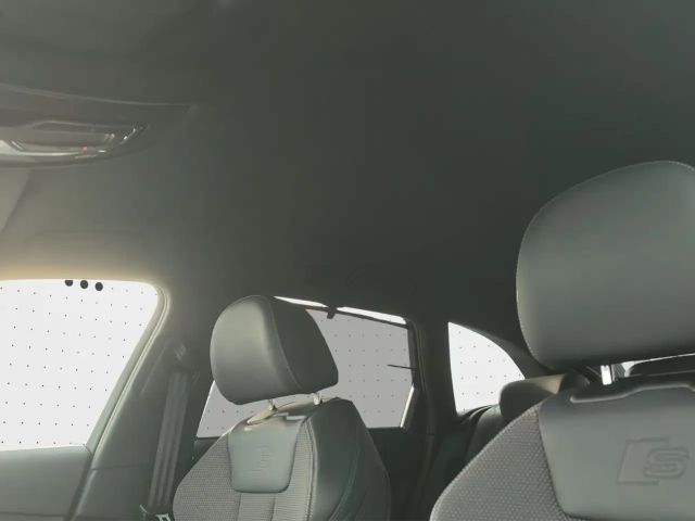 Audi A4 35 TFSI Competition S-Line