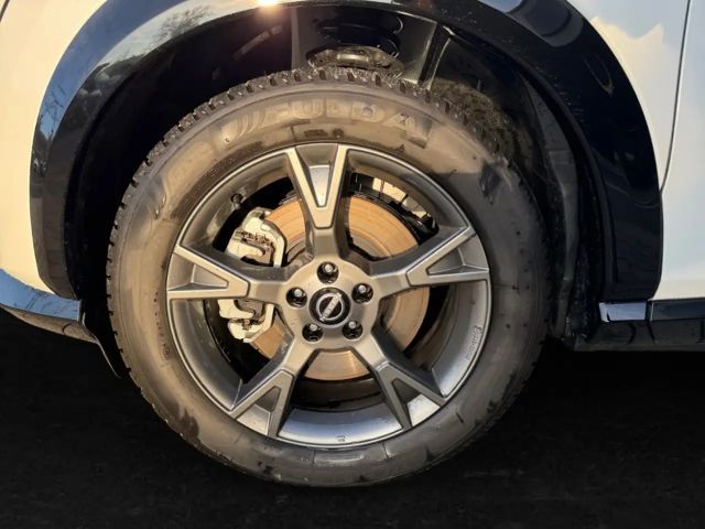 Nissan Ariya 63 kWh 22kW CCS Wärmepumpe Alcantara Kamera SHZ Na