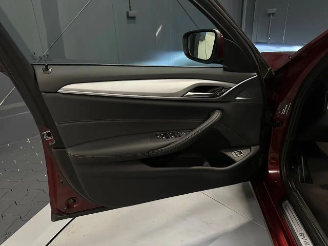 BMW 530 530d Touring xDrive