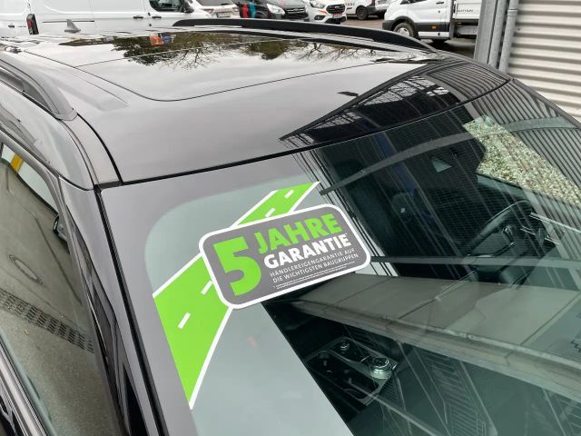 Ford Explorer ST Line