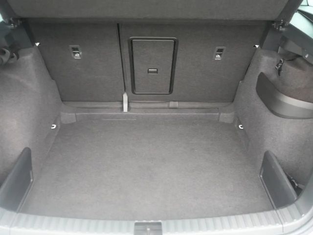 Skoda Karoq Selection