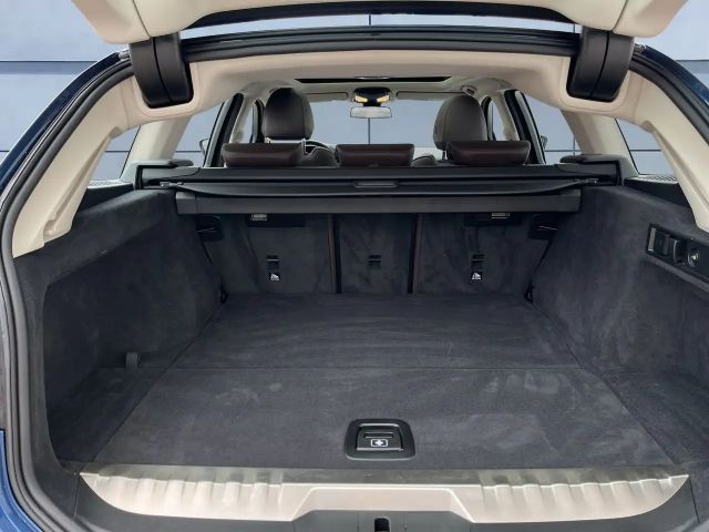 BMW 330 330e Touring xDrive