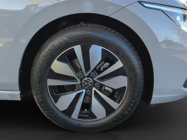 Volkswagen Golf 1.5 TSI Golf VIII Move