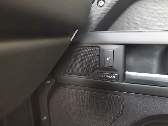 Land Rover Defender 110 AWD D200 S