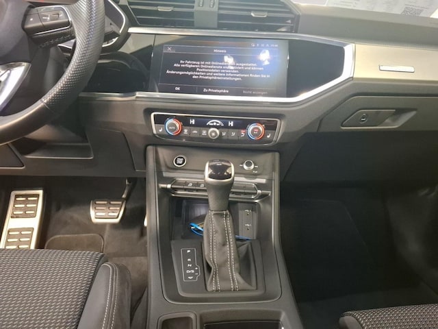 Audi Q3 35 TDI S-Tronic