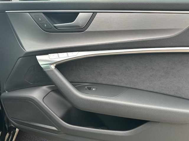 Audi S6 Avant Quattro