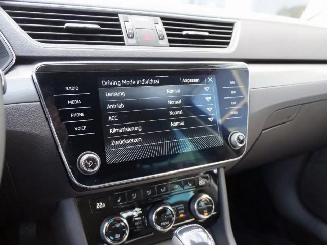 Skoda Superb 1.5 TSI Combi