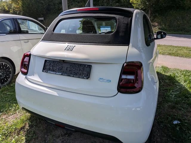 Fiat 500e Icon
