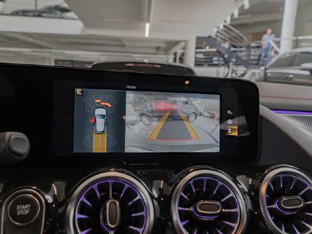 Mercedes-Benz EQA 300 4MATIC