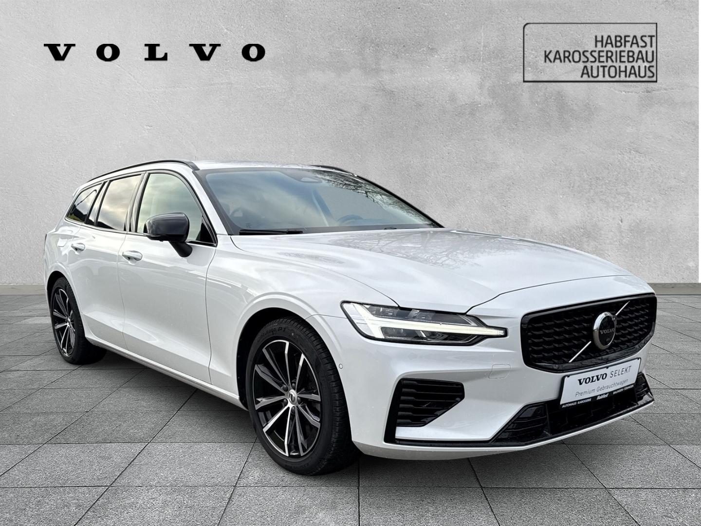 Volvo V60 AWD Dark Hybrid Plus Recharge