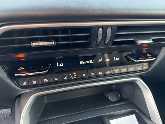 Mazda CX-80 e-Skyactiv