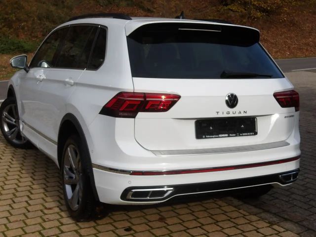 Volkswagen Tiguan R-Line eHybrid