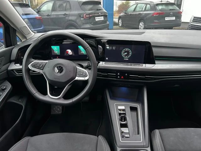 Volkswagen Golf 1.5 eTSI DSG Style Variant