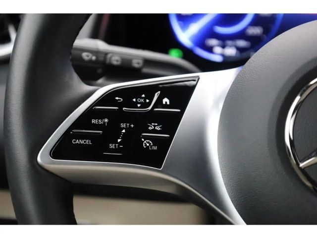 Mercedes-Benz EQB 350 4MATIC Progressive