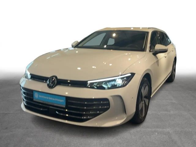 Volkswagen Passat 1.5 eTSI DSG Variant