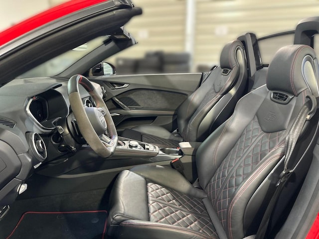 Audi TTS Quattro Roadster S-Tronic