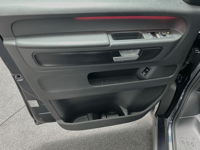 Volkswagen ID.Buzz lang 7-Sitzer AHK Pano LED