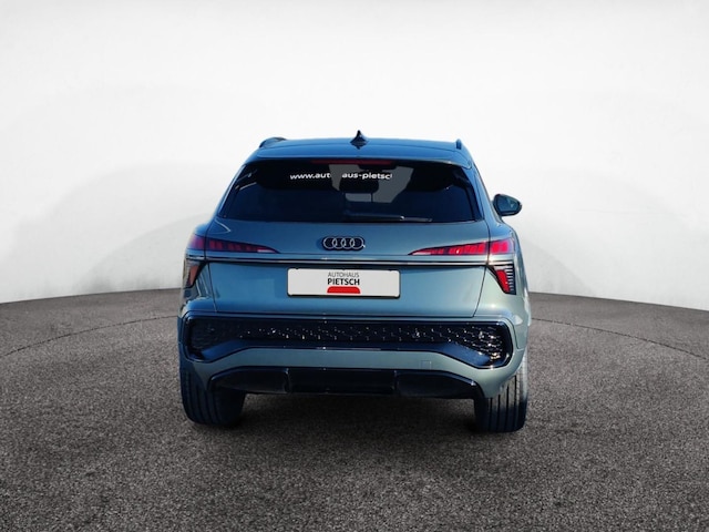 Audi Q3 S-Tronic