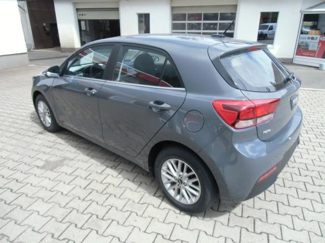 Kia Rio 1.2 EXCLUSIVE  KLIMAAUTOMATIK  DAB+  LM-FELGEN