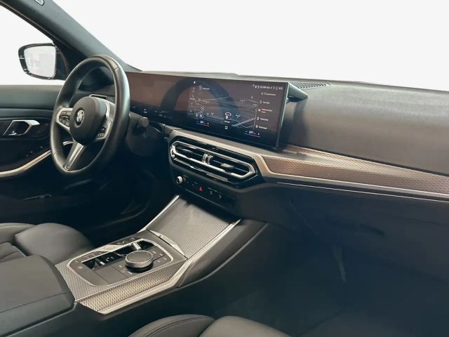 BMW 330 330i M-Sport Sedan