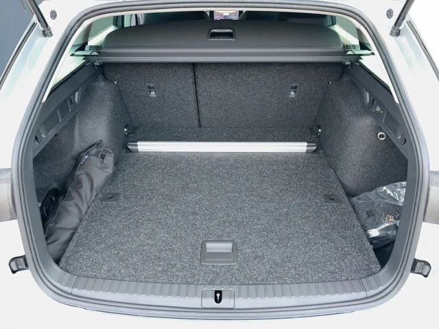 Skoda Octavia Essence TSI