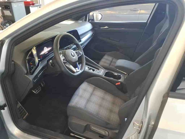 Volkswagen Golf eHybrid