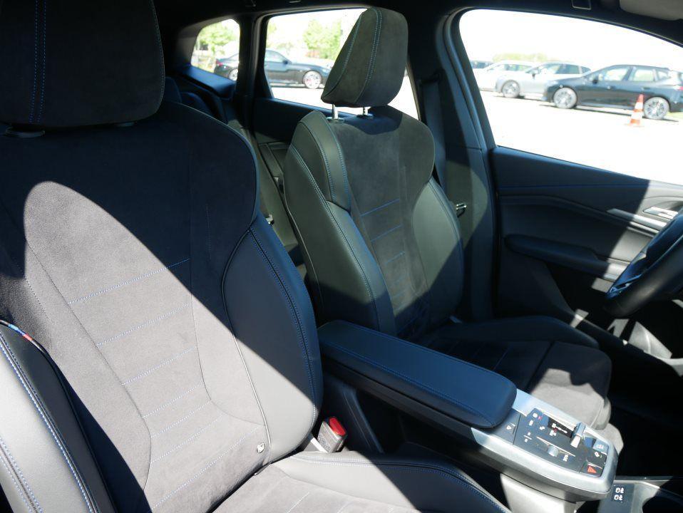 BMW 223 Active Tourer xDrive