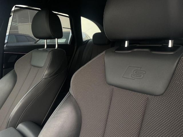 Audi A4 35 TDI Avant S-Line S-Tronic