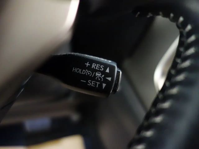 Lexus NX Hybrid Aut. *CARPLAY *ASSISTENZ *LENKRADHZG