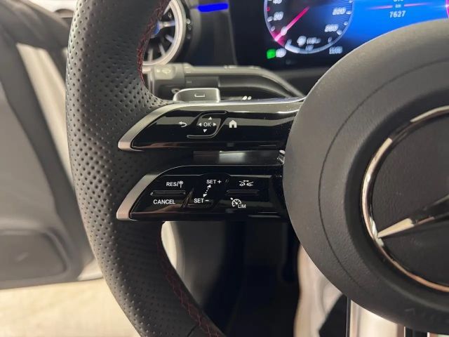 Mercedes-Benz CLA 200 AMG Line Coupé