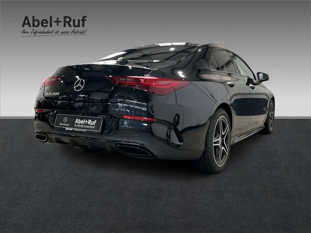 Mercedes-Benz CLA 200 AMG Line Coupé