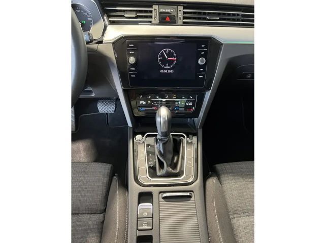 Volkswagen Passat ''Rückfahrkamera, Abstandstempomat''