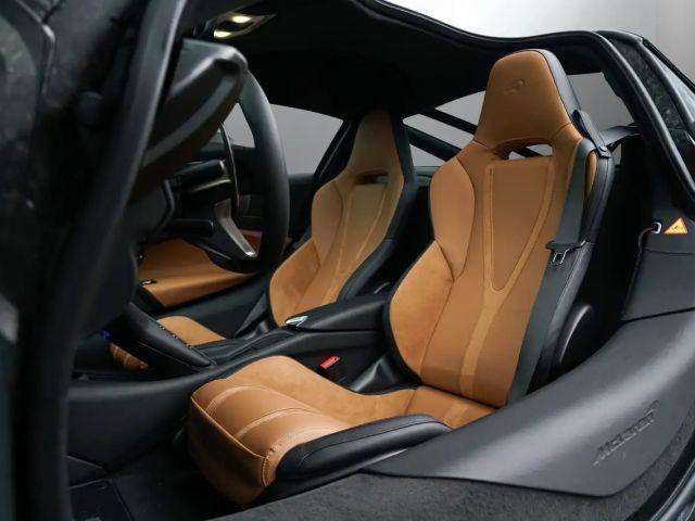 McLaren 600LT 750S Coupé I TechLux I B&W