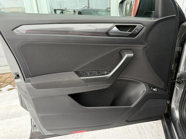 Volkswagen T-Roc 1.5 TSI DSG Sport