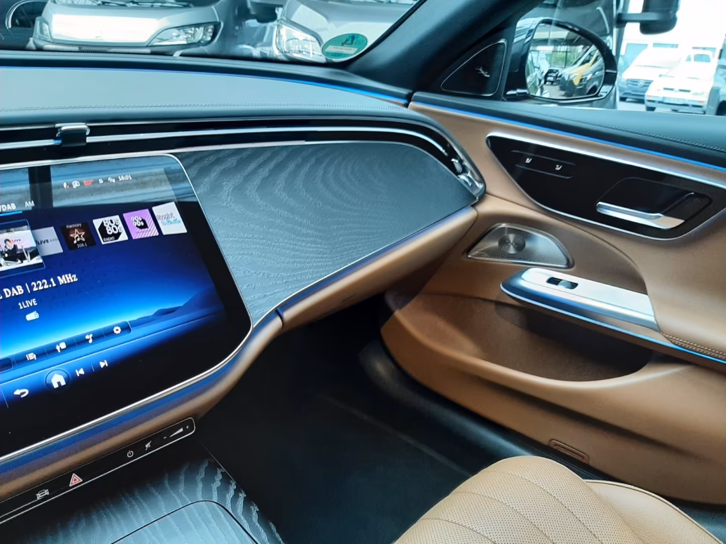 Mercedes-Benz E 220 AVANTGARDE E 220 d Estate