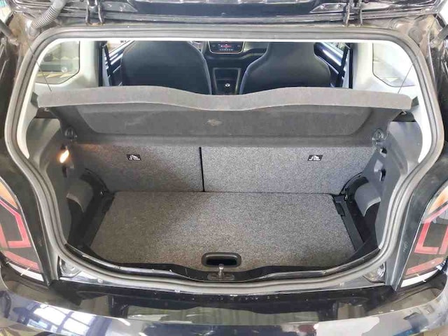 Volkswagen up! Move Move up!