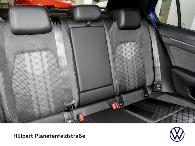 Volkswagen Golf DSG R-Line