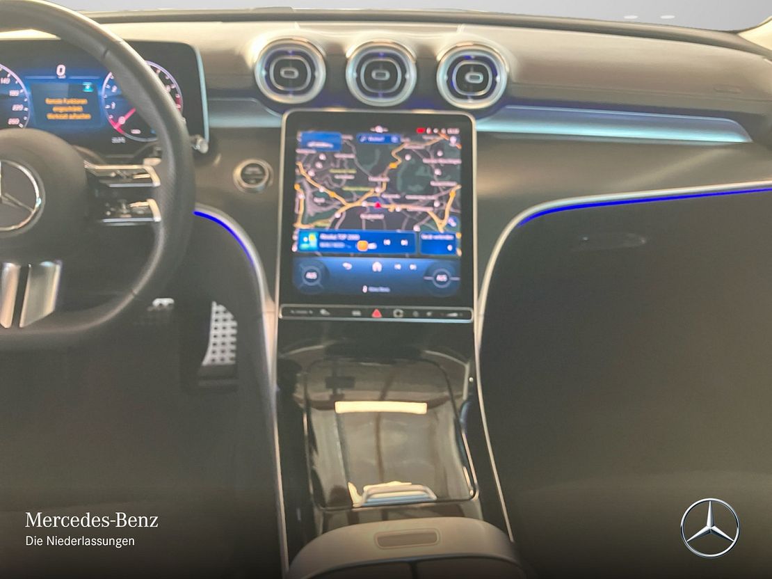 Mercedes-Benz C 180 AMG Line Sedan