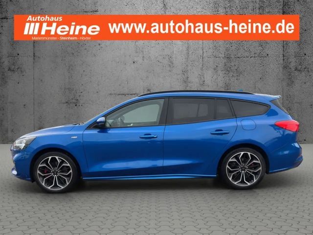 Ford Focus ST Line Wagon