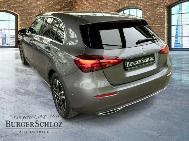 Mercedes-Benz A 180 Progressive