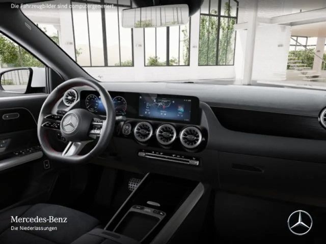 Mercedes-Benz GLA 180 AMG Line