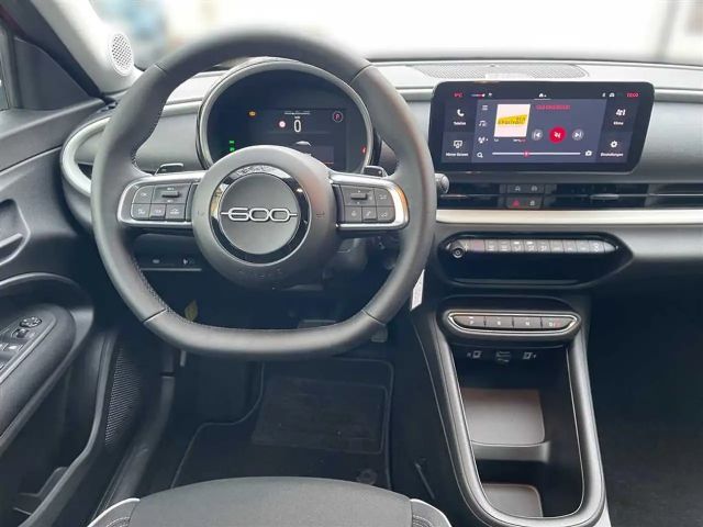 Fiat 600e 1.2 Mild-Hybrid  PDC hinten*Sitzheizung*Bluetooth*