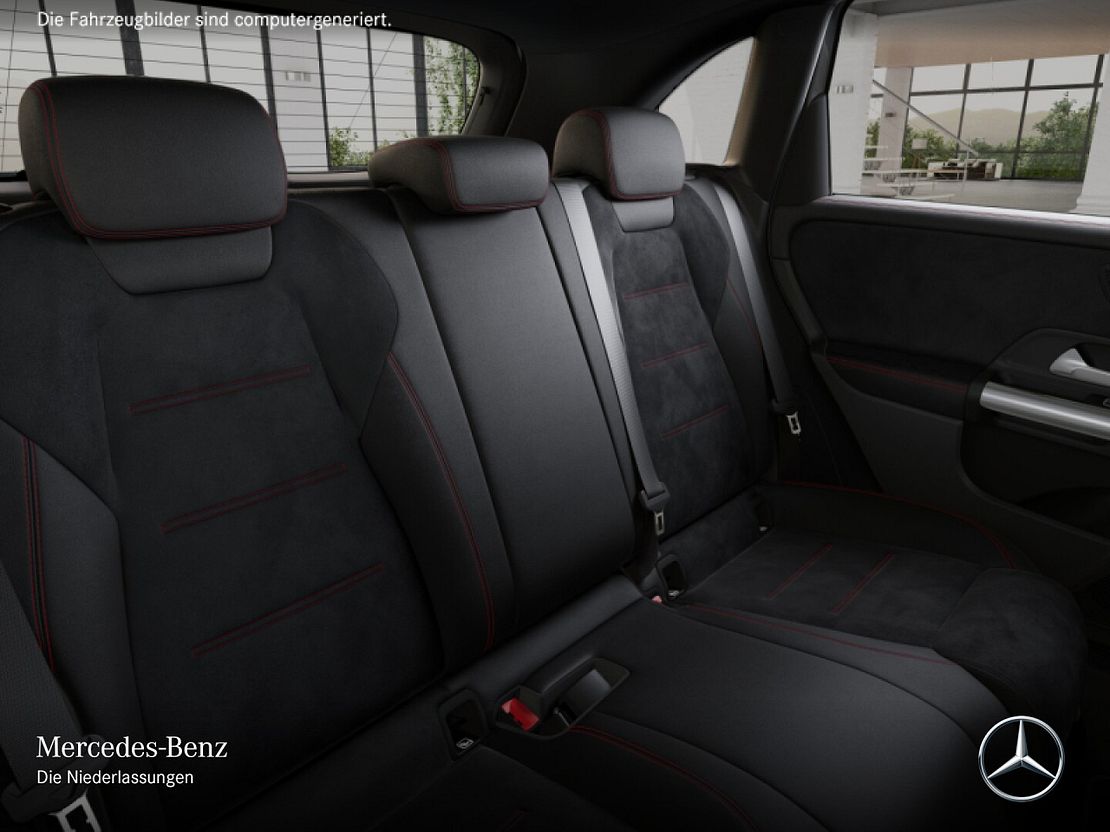 Mercedes-Benz B 200 AMG Line Sedan