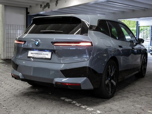 BMW iX xDrive xDrive40