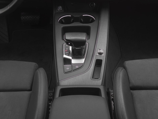 Audi A4 40 TDI Avant S-Line S-Tronic