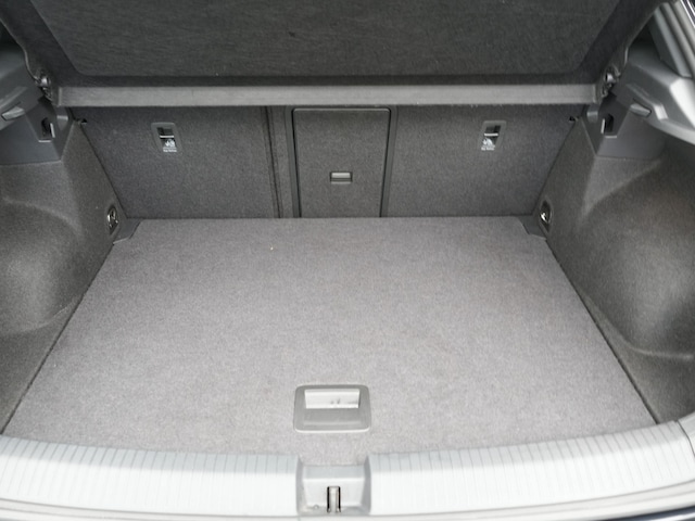 Volkswagen T-Roc T-Roc R  MATRIX ACC LEDER AKRAPOVIC NAVI VIRT