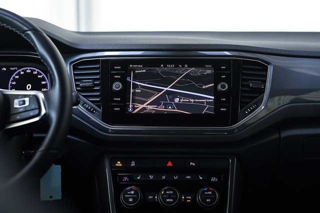 Volkswagen T-Roc 1.5 TSI DSG Sport