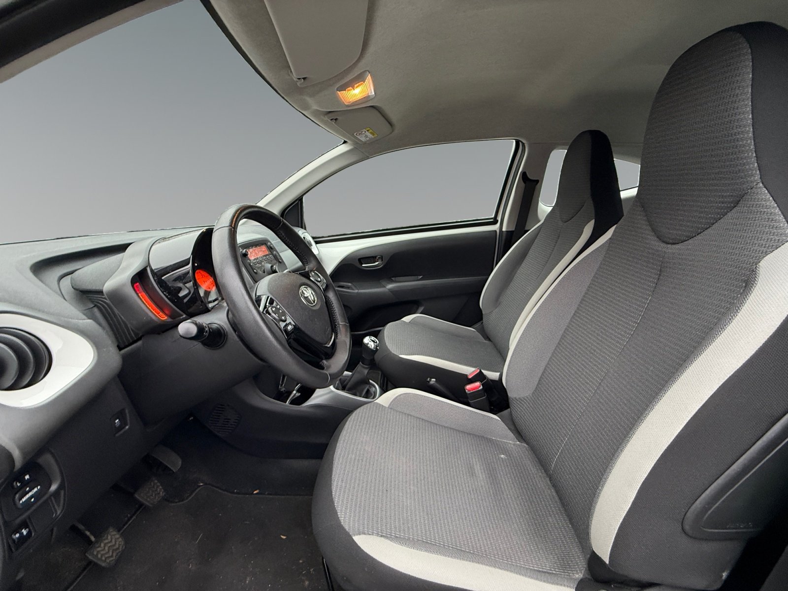 Toyota Aygo Play X-play