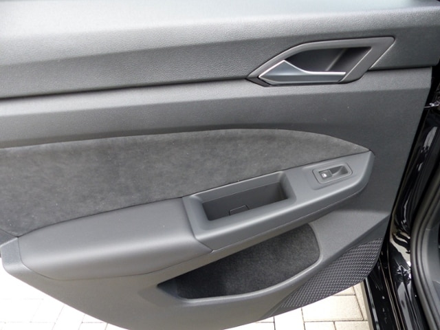 Volkswagen Golf 2.0 TDI DSG Variant